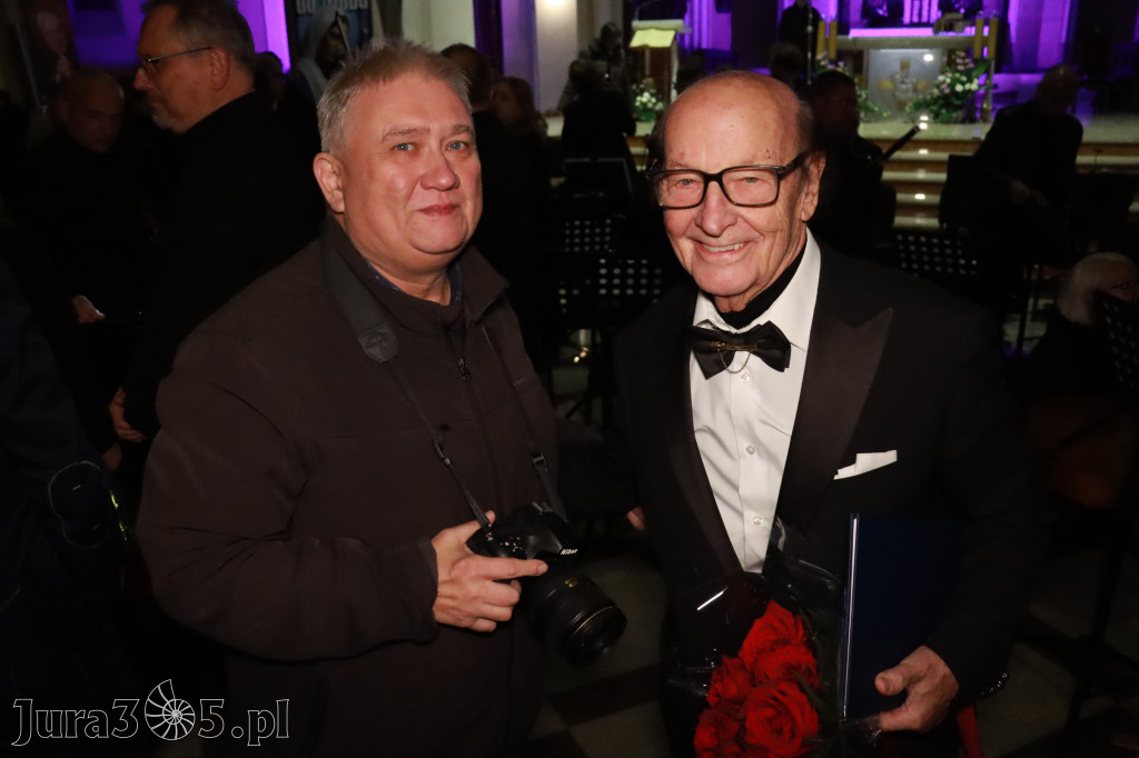 Fotorelacja IV: III Festiwal Wiesława Ochmana w Zawierciu - Koncert w Bazylice