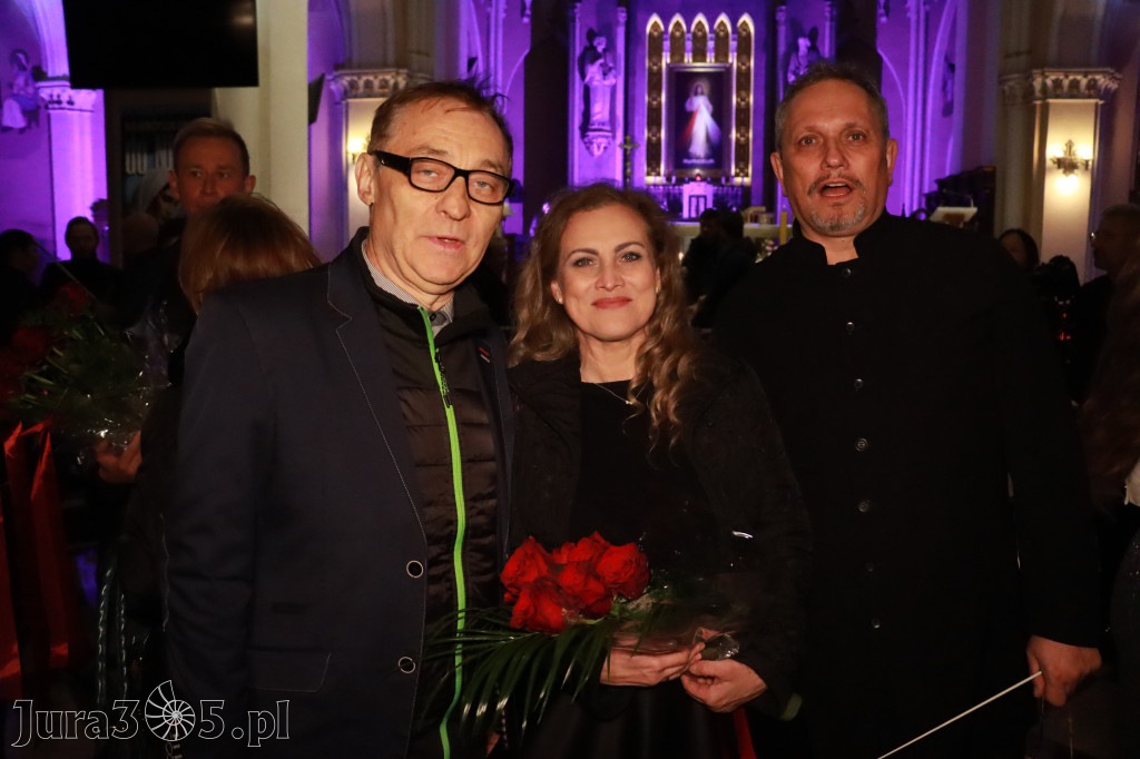 Fotorelacja IV: III Festiwal Wiesława Ochmana w Zawierciu - Koncert w Bazylice