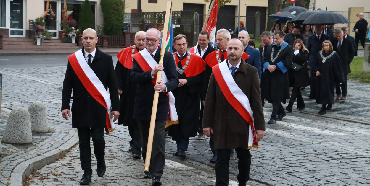 Fotorelacja I: Jubileusz 60-lecia CECH RZEMIOSŁ RÓŻNYCH MAŁEJ I ŚREDNIEJ PRZEDSIĘBIORCZOŚCI w Myszkowie