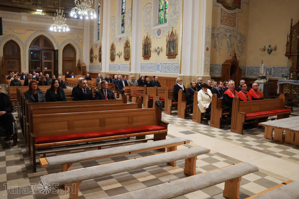 Fotorelacja I: Jubileusz 60-lecia CECH RZEMIOSŁ RÓŻNYCH MAŁEJ I ŚREDNIEJ PRZEDSIĘBIORCZOŚCI w Myszkowie