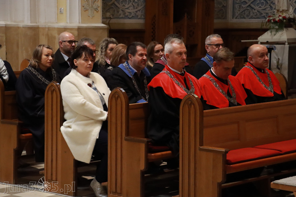 Fotorelacja I: Jubileusz 60-lecia CECH RZEMIOSŁ RÓŻNYCH MAŁEJ I ŚREDNIEJ PRZEDSIĘBIORCZOŚCI w Myszkowie