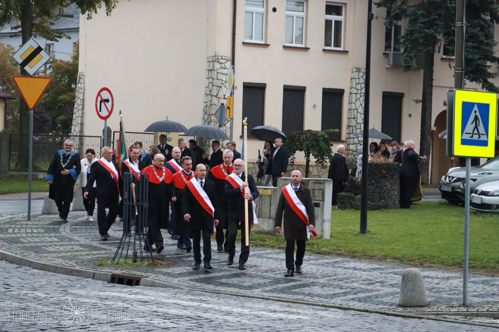 Fotorelacja I: Jubileusz 60-lecia CECH RZEMIOSŁ RÓŻNYCH MAŁEJ I ŚREDNIEJ PRZEDSIĘBIORCZOŚCI w Myszkowie