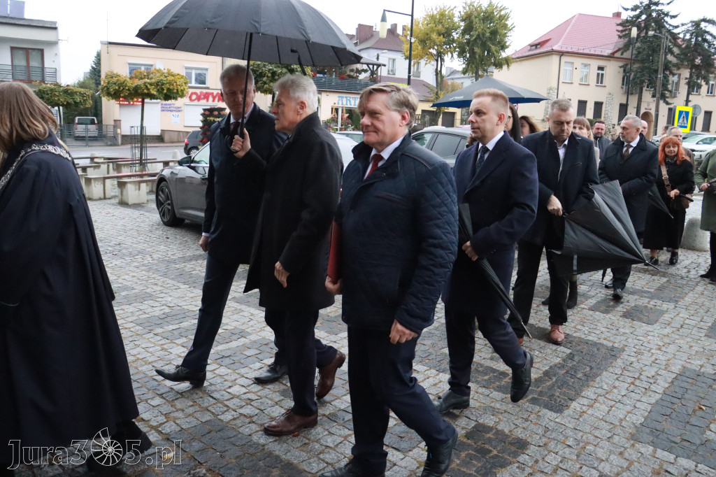 Fotorelacja I: Jubileusz 60-lecia CECH RZEMIOSŁ RÓŻNYCH MAŁEJ I ŚREDNIEJ PRZEDSIĘBIORCZOŚCI w Myszkowie