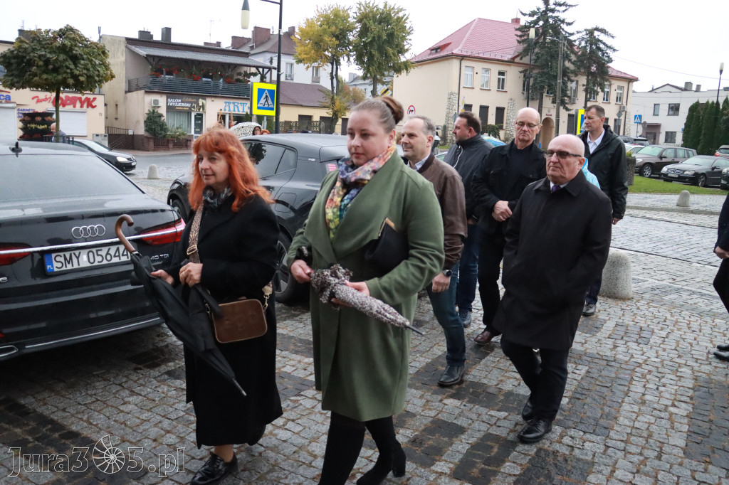 Fotorelacja I: Jubileusz 60-lecia CECH RZEMIOSŁ RÓŻNYCH MAŁEJ I ŚREDNIEJ PRZEDSIĘBIORCZOŚCI w Myszkowie