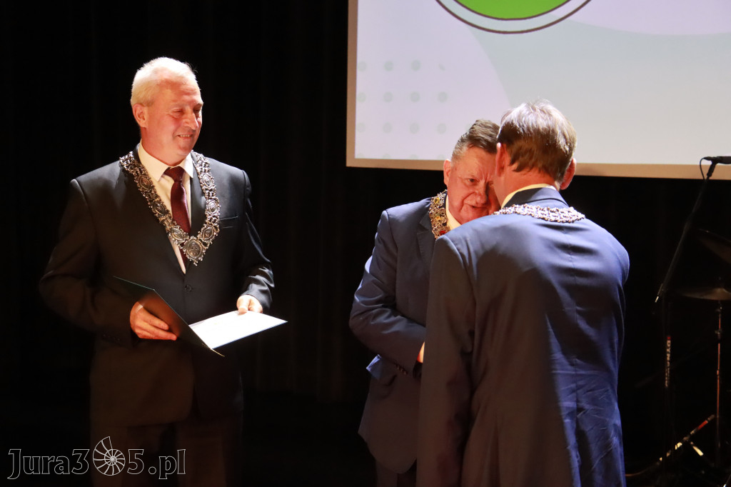 Fotorelacja I: Jubileusz 60-lecia CECH RZEMIOSŁ RÓŻNYCH MAŁEJ I ŚREDNIEJ PRZEDSIĘBIORCZOŚCI w Myszkowie