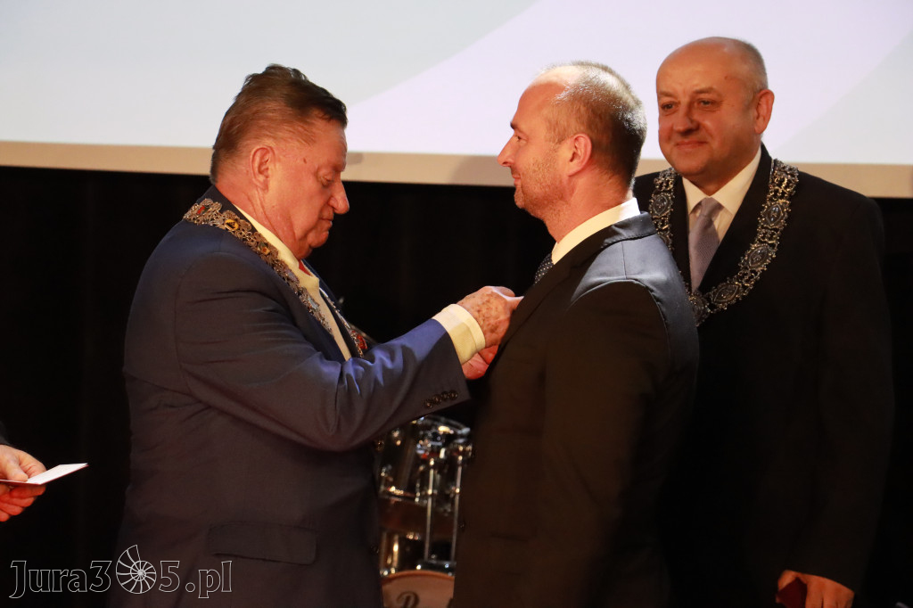 Fotorelacja I: Jubileusz 60-lecia CECH RZEMIOSŁ RÓŻNYCH MAŁEJ I ŚREDNIEJ PRZEDSIĘBIORCZOŚCI w Myszkowie