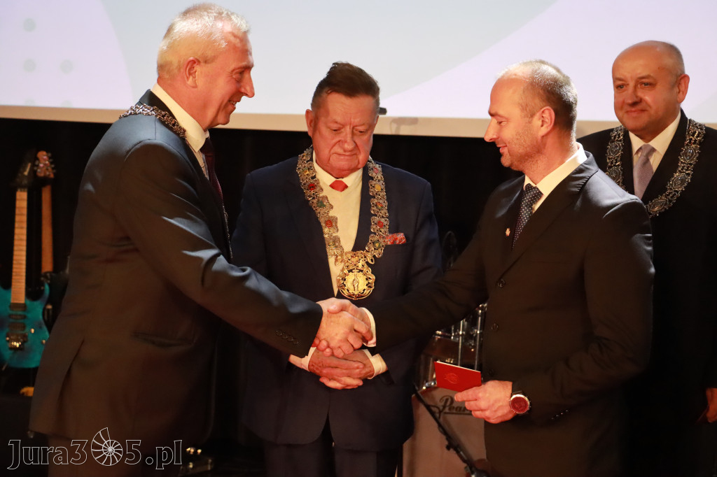 Fotorelacja I: Jubileusz 60-lecia CECH RZEMIOSŁ RÓŻNYCH MAŁEJ I ŚREDNIEJ PRZEDSIĘBIORCZOŚCI w Myszkowie