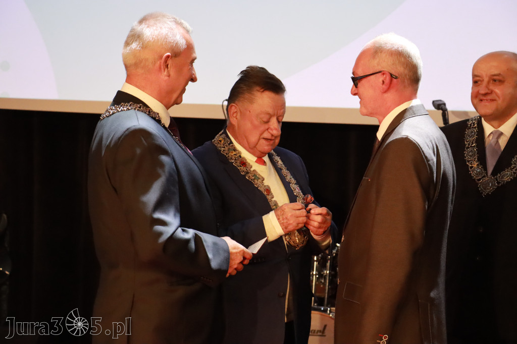 Fotorelacja I: Jubileusz 60-lecia CECH RZEMIOSŁ RÓŻNYCH MAŁEJ I ŚREDNIEJ PRZEDSIĘBIORCZOŚCI w Myszkowie