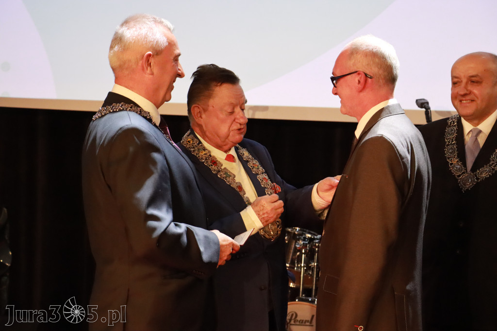 Fotorelacja I: Jubileusz 60-lecia CECH RZEMIOSŁ RÓŻNYCH MAŁEJ I ŚREDNIEJ PRZEDSIĘBIORCZOŚCI w Myszkowie