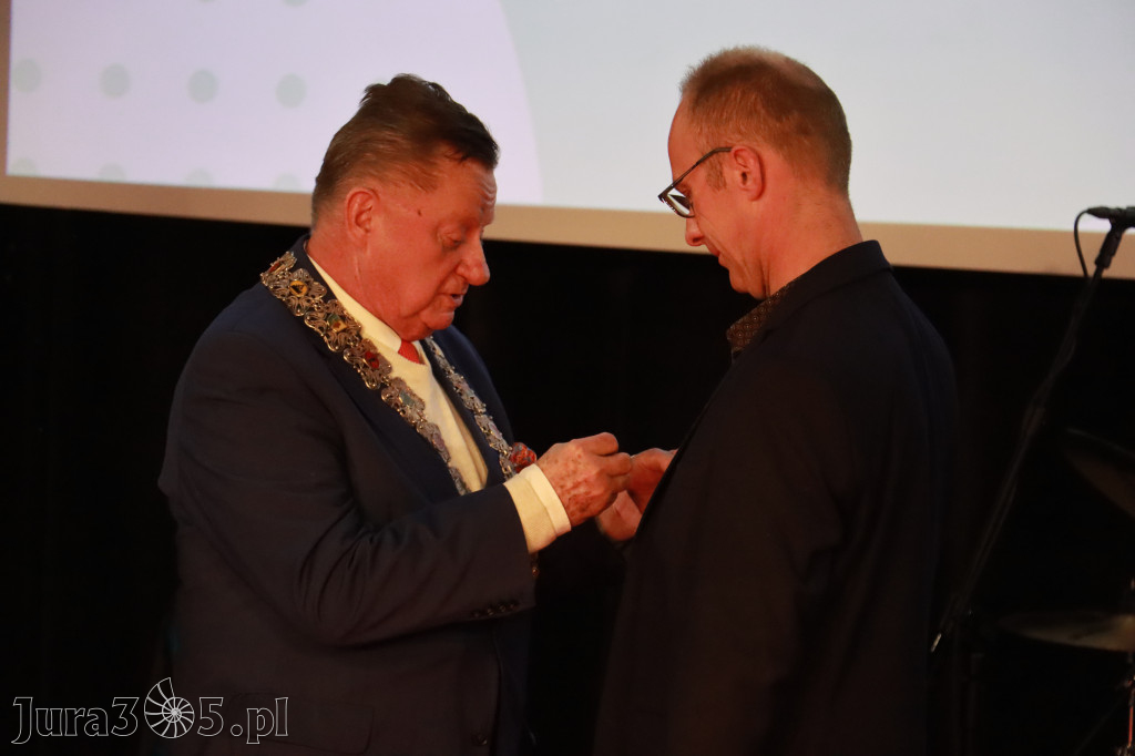 Fotorelacja I: Jubileusz 60-lecia CECH RZEMIOSŁ RÓŻNYCH MAŁEJ I ŚREDNIEJ PRZEDSIĘBIORCZOŚCI w Myszkowie
