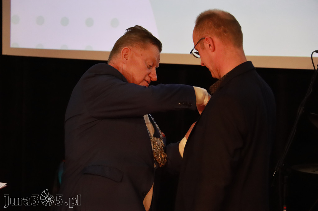 Fotorelacja I: Jubileusz 60-lecia CECH RZEMIOSŁ RÓŻNYCH MAŁEJ I ŚREDNIEJ PRZEDSIĘBIORCZOŚCI w Myszkowie