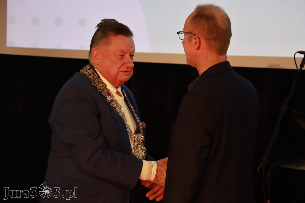 Fotorelacja I: Jubileusz 60-lecia CECH RZEMIOSŁ RÓŻNYCH MAŁEJ I ŚREDNIEJ PRZEDSIĘBIORCZOŚCI w Myszkowie