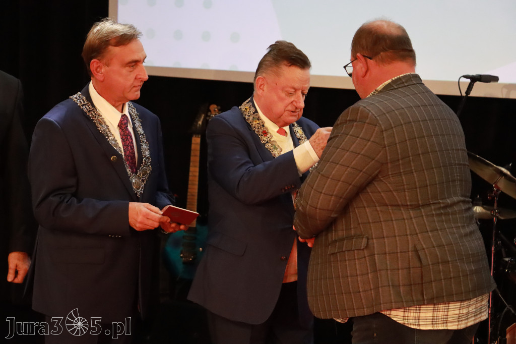 Fotorelacja I: Jubileusz 60-lecia CECH RZEMIOSŁ RÓŻNYCH MAŁEJ I ŚREDNIEJ PRZEDSIĘBIORCZOŚCI w Myszkowie