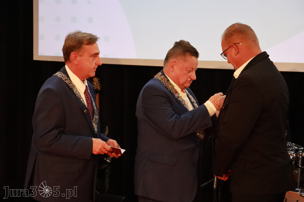 Fotorelacja I: Jubileusz 60-lecia CECH RZEMIOSŁ RÓŻNYCH MAŁEJ I ŚREDNIEJ PRZEDSIĘBIORCZOŚCI w Myszkowie