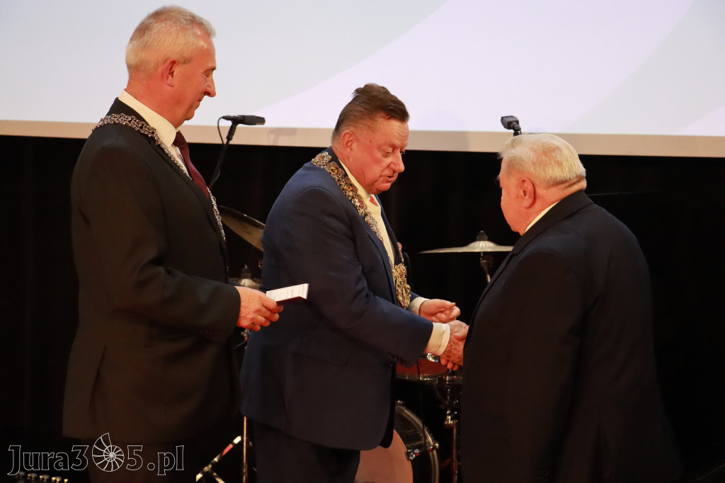 Fotorelacja I: Jubileusz 60-lecia CECH RZEMIOSŁ RÓŻNYCH MAŁEJ I ŚREDNIEJ PRZEDSIĘBIORCZOŚCI w Myszkowie