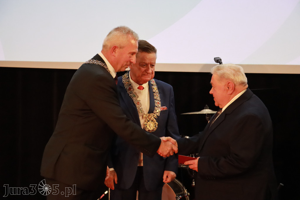 Fotorelacja I: Jubileusz 60-lecia CECH RZEMIOSŁ RÓŻNYCH MAŁEJ I ŚREDNIEJ PRZEDSIĘBIORCZOŚCI w Myszkowie