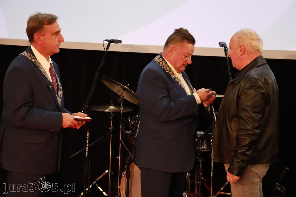 Fotorelacja I: Jubileusz 60-lecia CECH RZEMIOSŁ RÓŻNYCH MAŁEJ I ŚREDNIEJ PRZEDSIĘBIORCZOŚCI w Myszkowie