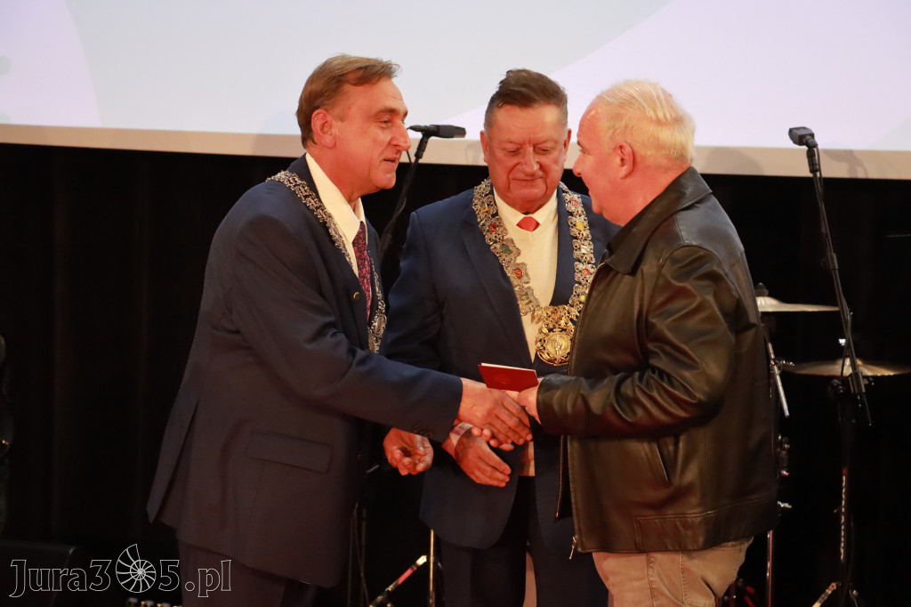 Fotorelacja I: Jubileusz 60-lecia CECH RZEMIOSŁ RÓŻNYCH MAŁEJ I ŚREDNIEJ PRZEDSIĘBIORCZOŚCI w Myszkowie