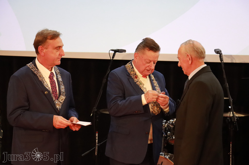 Fotorelacja I: Jubileusz 60-lecia CECH RZEMIOSŁ RÓŻNYCH MAŁEJ I ŚREDNIEJ PRZEDSIĘBIORCZOŚCI w Myszkowie