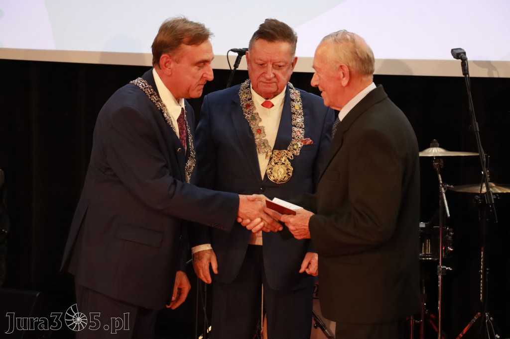 Fotorelacja I: Jubileusz 60-lecia CECH RZEMIOSŁ RÓŻNYCH MAŁEJ I ŚREDNIEJ PRZEDSIĘBIORCZOŚCI w Myszkowie