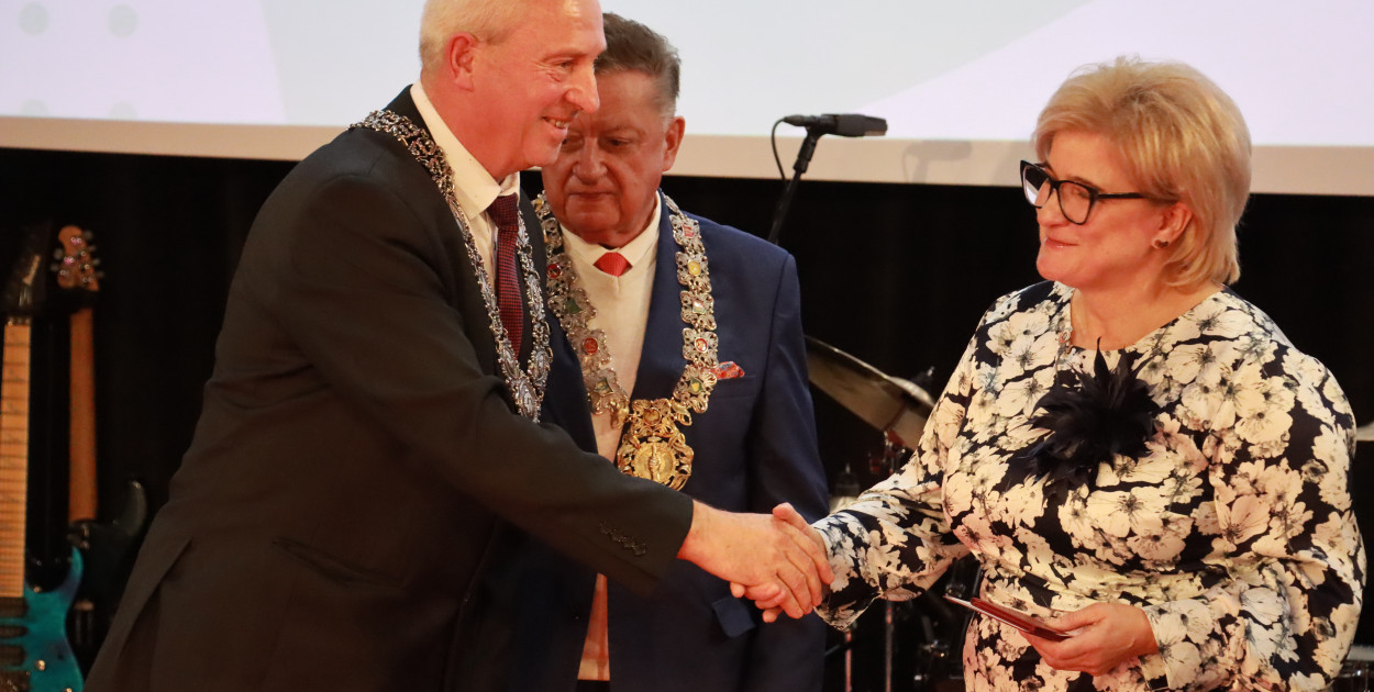 Fotorelacja II: Jubileusz 60-lecia CECH RZEMIOSŁ RÓŻNYCH MAŁEJ I ŚREDNIEJ PRZEDSIĘBIORCZOŚCI w Myszkowie