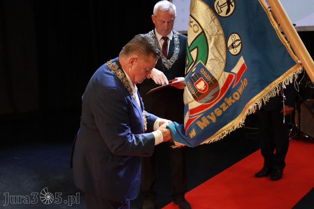 Fotorelacja II: Jubileusz 60-lecia CECH RZEMIOSŁ RÓŻNYCH MAŁEJ I ŚREDNIEJ PRZEDSIĘBIORCZOŚCI w Myszkowie