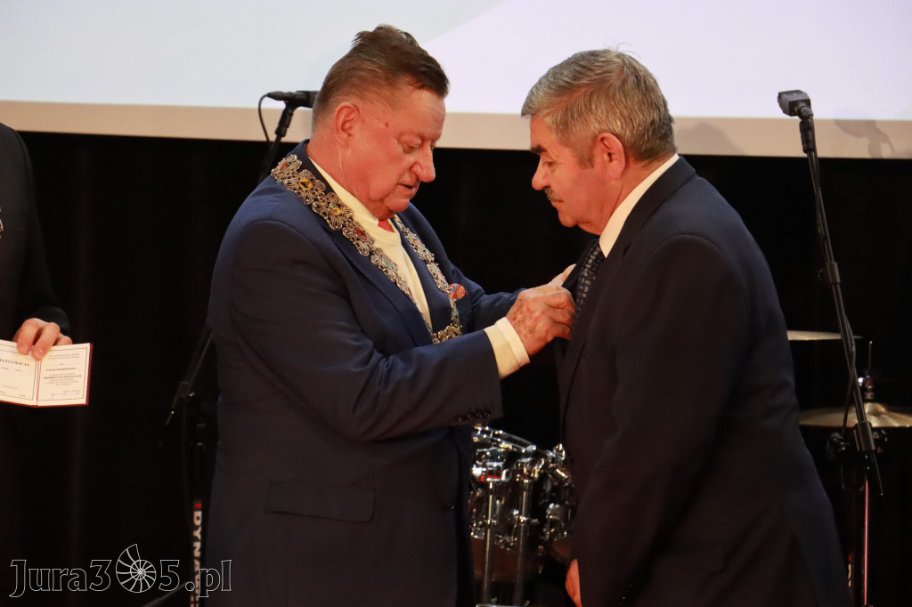 Fotorelacja II: Jubileusz 60-lecia CECH RZEMIOSŁ RÓŻNYCH MAŁEJ I ŚREDNIEJ PRZEDSIĘBIORCZOŚCI w Myszkowie