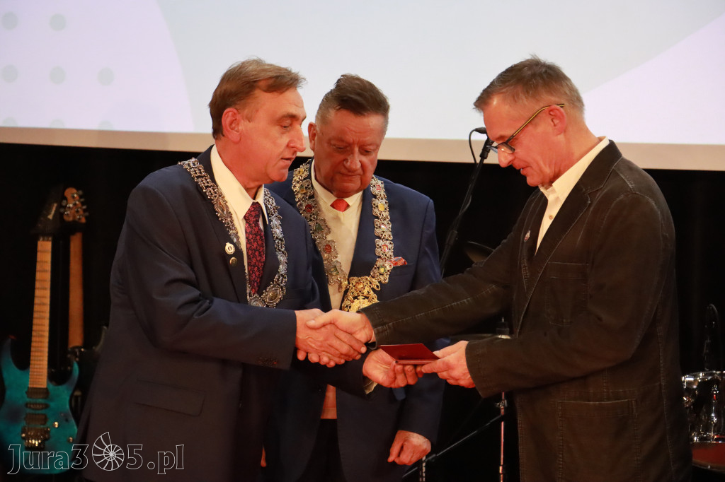 Fotorelacja II: Jubileusz 60-lecia CECH RZEMIOSŁ RÓŻNYCH MAŁEJ I ŚREDNIEJ PRZEDSIĘBIORCZOŚCI w Myszkowie