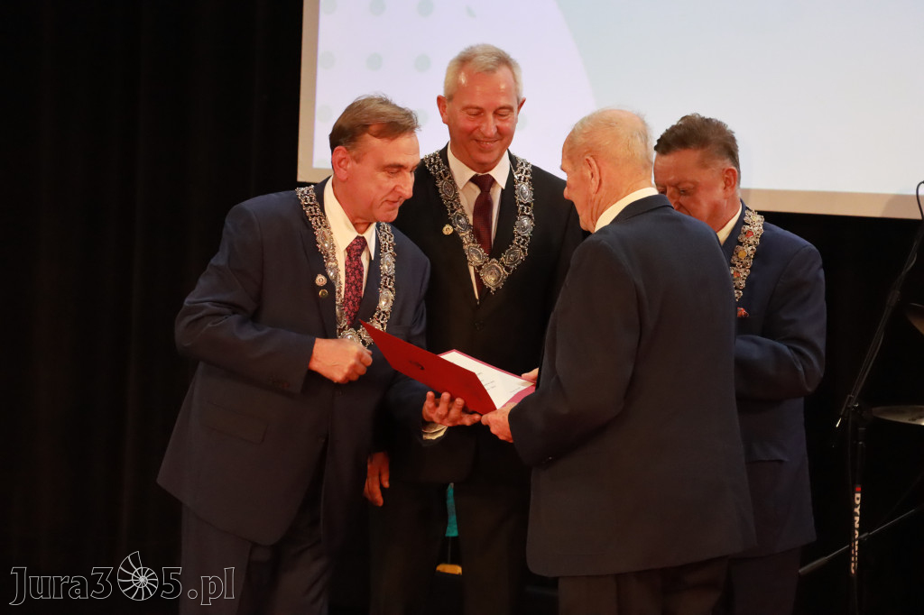 Fotorelacja II: Jubileusz 60-lecia CECH RZEMIOSŁ RÓŻNYCH MAŁEJ I ŚREDNIEJ PRZEDSIĘBIORCZOŚCI w Myszkowie