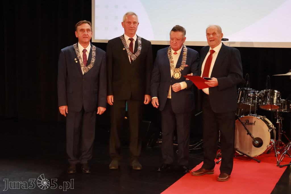 Fotorelacja II: Jubileusz 60-lecia CECH RZEMIOSŁ RÓŻNYCH MAŁEJ I ŚREDNIEJ PRZEDSIĘBIORCZOŚCI w Myszkowie