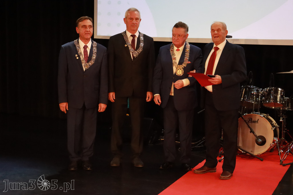 Fotorelacja II: Jubileusz 60-lecia CECH RZEMIOSŁ RÓŻNYCH MAŁEJ I ŚREDNIEJ PRZEDSIĘBIORCZOŚCI w Myszkowie