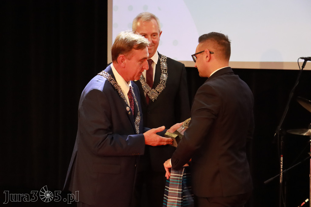 Fotorelacja II: Jubileusz 60-lecia CECH RZEMIOSŁ RÓŻNYCH MAŁEJ I ŚREDNIEJ PRZEDSIĘBIORCZOŚCI w Myszkowie
