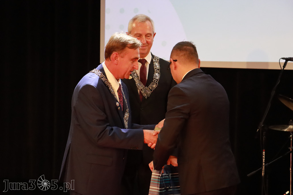 Fotorelacja II: Jubileusz 60-lecia CECH RZEMIOSŁ RÓŻNYCH MAŁEJ I ŚREDNIEJ PRZEDSIĘBIORCZOŚCI w Myszkowie