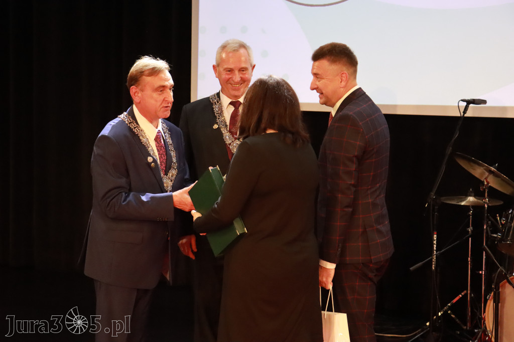 Fotorelacja II: Jubileusz 60-lecia CECH RZEMIOSŁ RÓŻNYCH MAŁEJ I ŚREDNIEJ PRZEDSIĘBIORCZOŚCI w Myszkowie