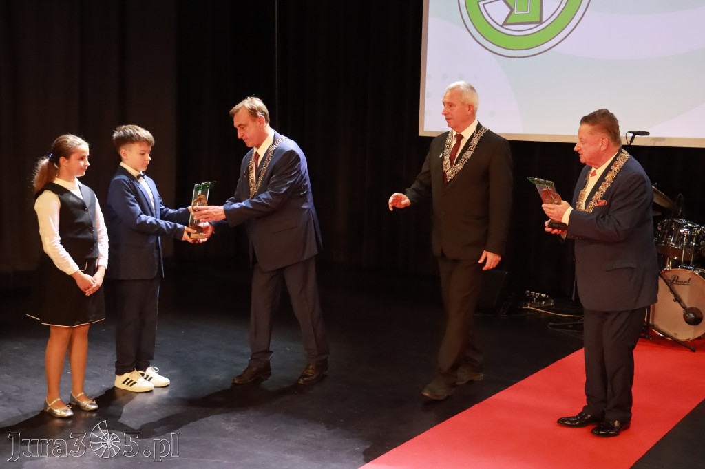 Fotorelacja II: Jubileusz 60-lecia CECH RZEMIOSŁ RÓŻNYCH MAŁEJ I ŚREDNIEJ PRZEDSIĘBIORCZOŚCI w Myszkowie