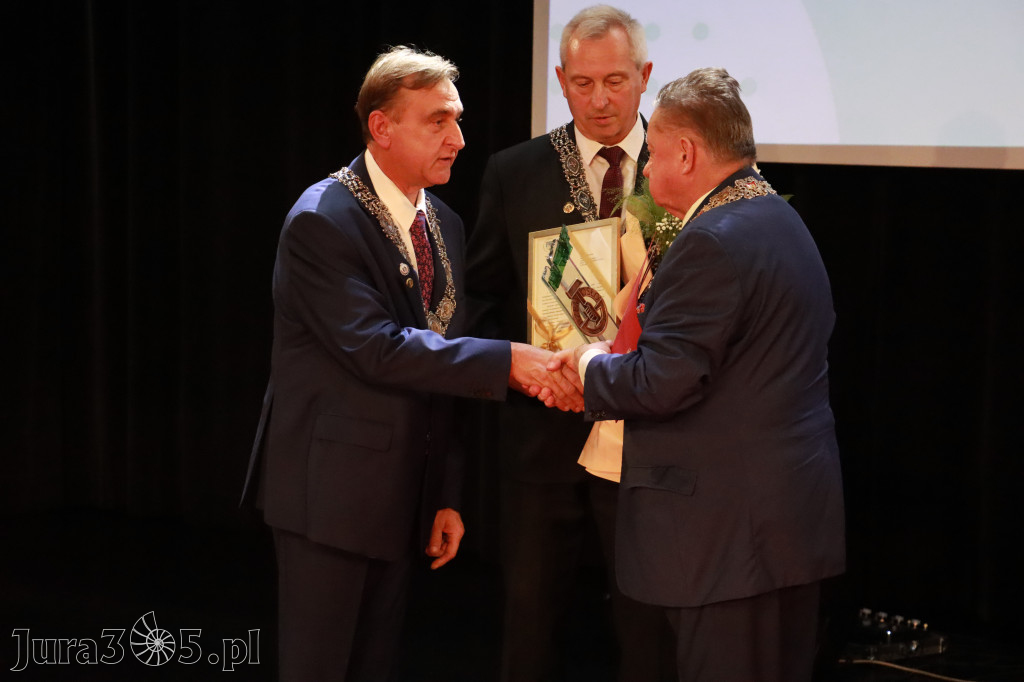 Fotorelacja II: Jubileusz 60-lecia CECH RZEMIOSŁ RÓŻNYCH MAŁEJ I ŚREDNIEJ PRZEDSIĘBIORCZOŚCI w Myszkowie
