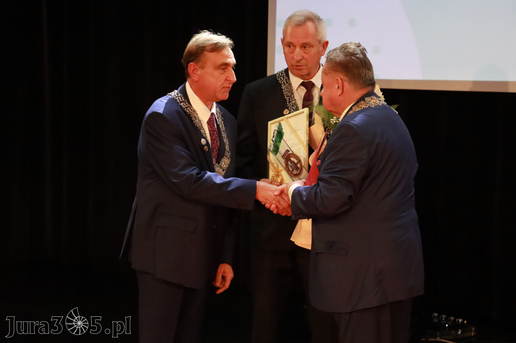 Fotorelacja II: Jubileusz 60-lecia CECH RZEMIOSŁ RÓŻNYCH MAŁEJ I ŚREDNIEJ PRZEDSIĘBIORCZOŚCI w Myszkowie