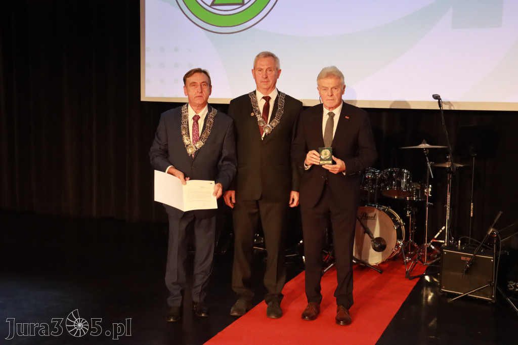 Fotorelacja III: Jubileusz 60-lecia CECH RZEMIOSŁ RÓŻNYCH MAŁEJ I ŚREDNIEJ PRZEDSIĘBIORCZOŚCI w Myszkowie