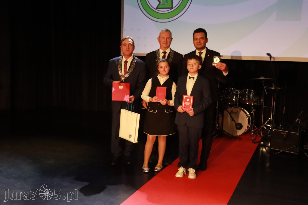 Fotorelacja III: Jubileusz 60-lecia CECH RZEMIOSŁ RÓŻNYCH MAŁEJ I ŚREDNIEJ PRZEDSIĘBIORCZOŚCI w Myszkowie