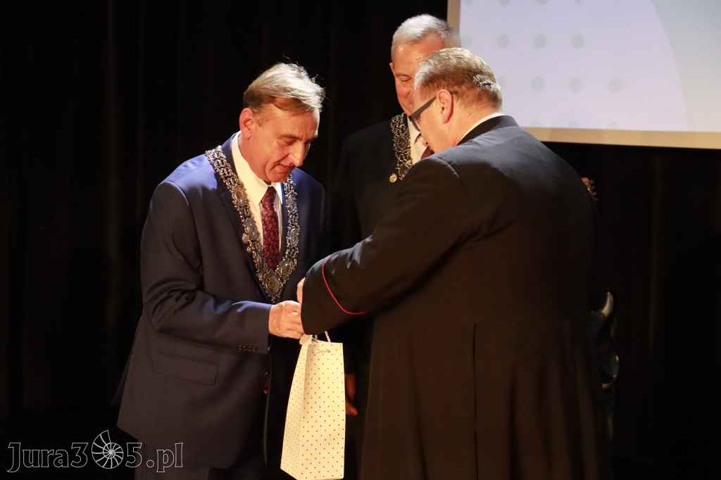 Fotorelacja III: Jubileusz 60-lecia CECH RZEMIOSŁ RÓŻNYCH MAŁEJ I ŚREDNIEJ PRZEDSIĘBIORCZOŚCI w Myszkowie