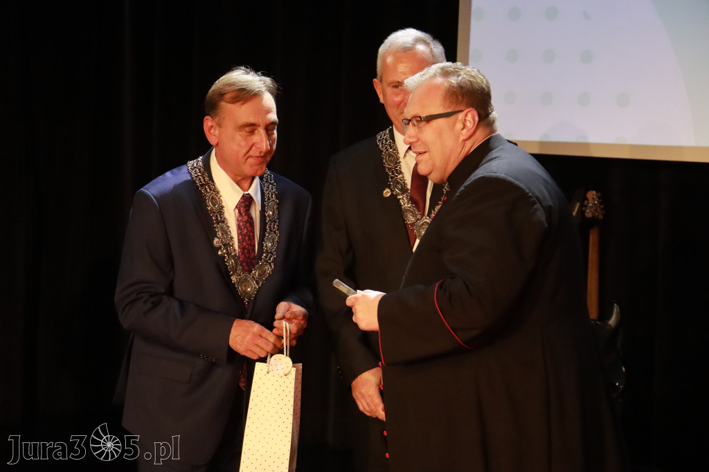 Fotorelacja III: Jubileusz 60-lecia CECH RZEMIOSŁ RÓŻNYCH MAŁEJ I ŚREDNIEJ PRZEDSIĘBIORCZOŚCI w Myszkowie