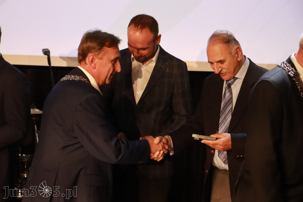 Fotorelacja III: Jubileusz 60-lecia CECH RZEMIOSŁ RÓŻNYCH MAŁEJ I ŚREDNIEJ PRZEDSIĘBIORCZOŚCI w Myszkowie