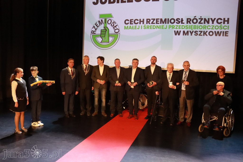 Fotorelacja III: Jubileusz 60-lecia CECH RZEMIOSŁ RÓŻNYCH MAŁEJ I ŚREDNIEJ PRZEDSIĘBIORCZOŚCI w Myszkowie