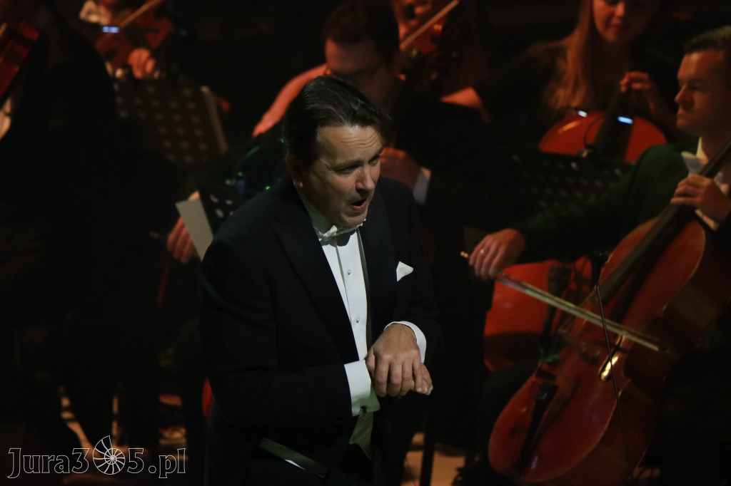 Fotorelacja VI: III Festiwal Wiesława Ochmana w Zawierciu - Gala Finałowa