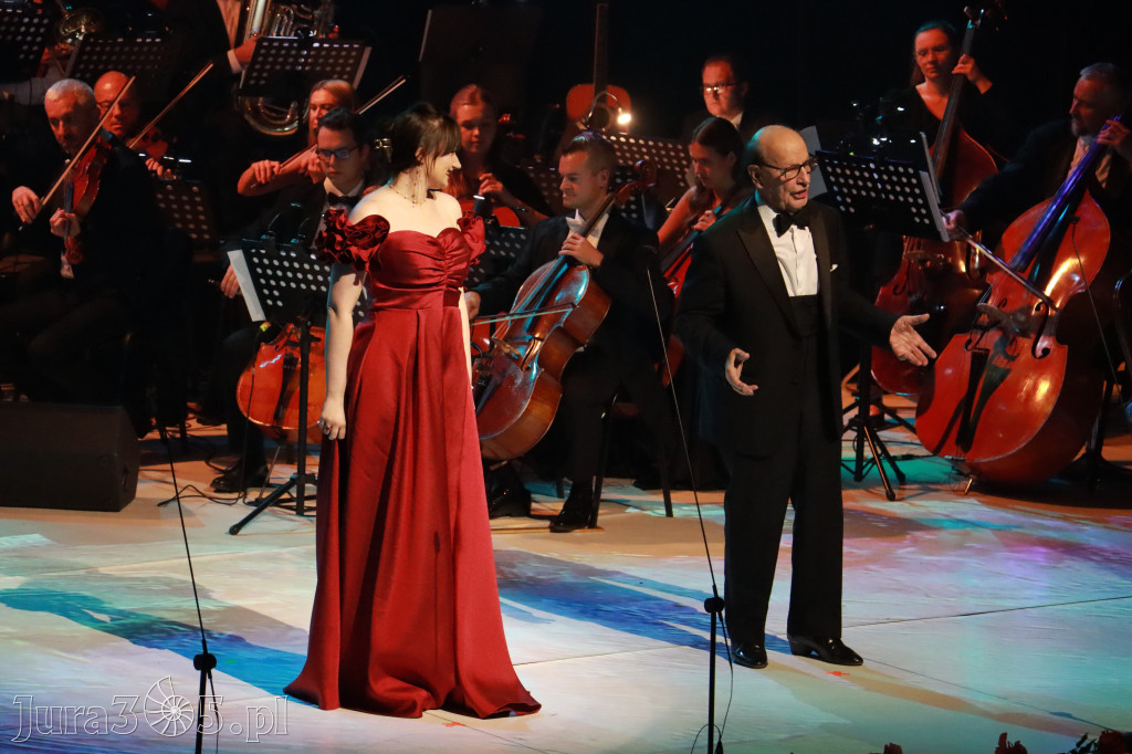 Fotorelacja VIII: III Festiwal Wiesława Ochmana w Zawierciu - Gala Finałowa