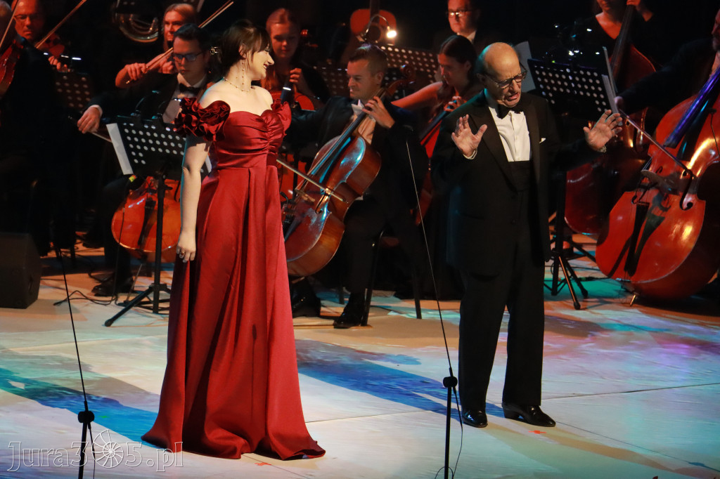 Fotorelacja VIII: III Festiwal Wiesława Ochmana w Zawierciu - Gala Finałowa