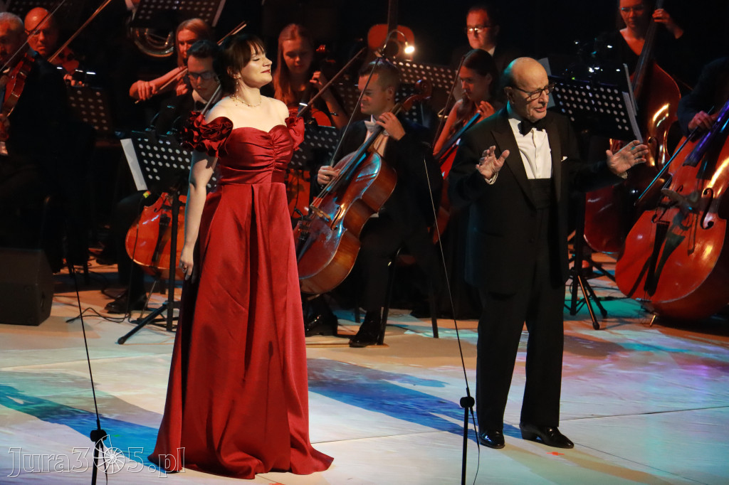 Fotorelacja VIII: III Festiwal Wiesława Ochmana w Zawierciu - Gala Finałowa