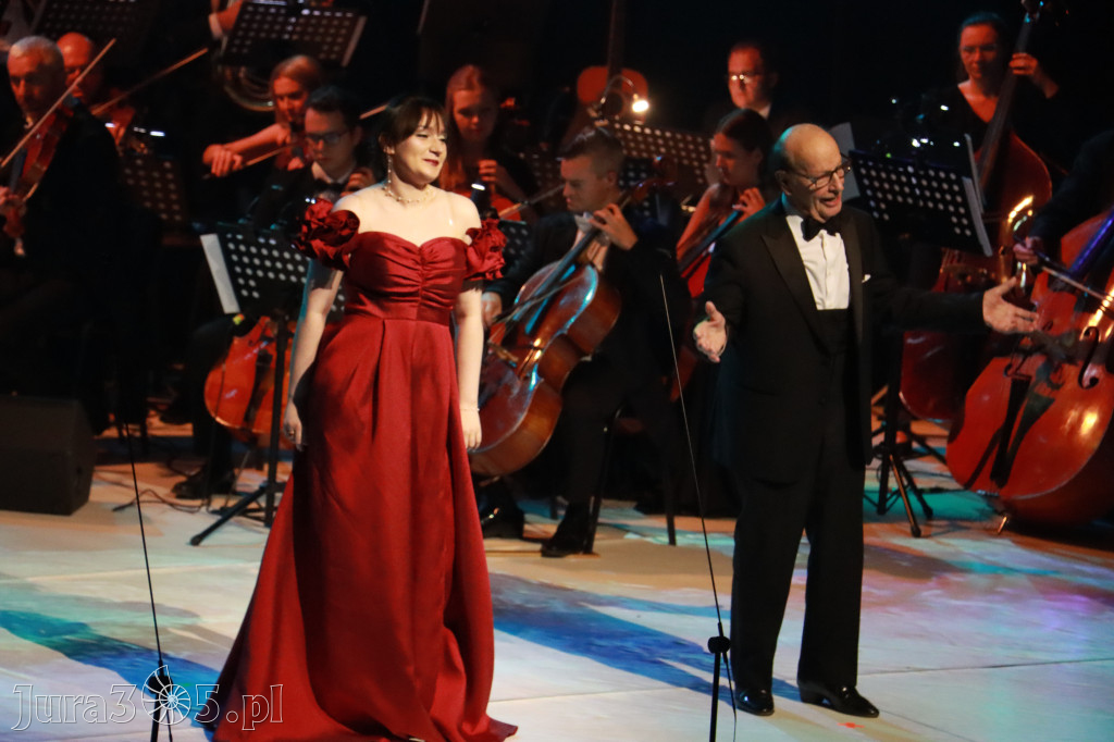 Fotorelacja VIII: III Festiwal Wiesława Ochmana w Zawierciu - Gala Finałowa