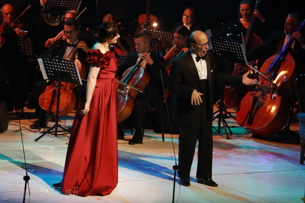 Fotorelacja VIII: III Festiwal Wiesława Ochmana w Zawierciu - Gala Finałowa