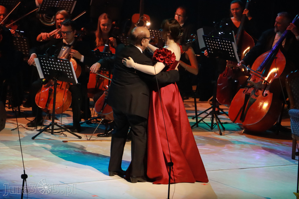 Fotorelacja VIII: III Festiwal Wiesława Ochmana w Zawierciu - Gala Finałowa